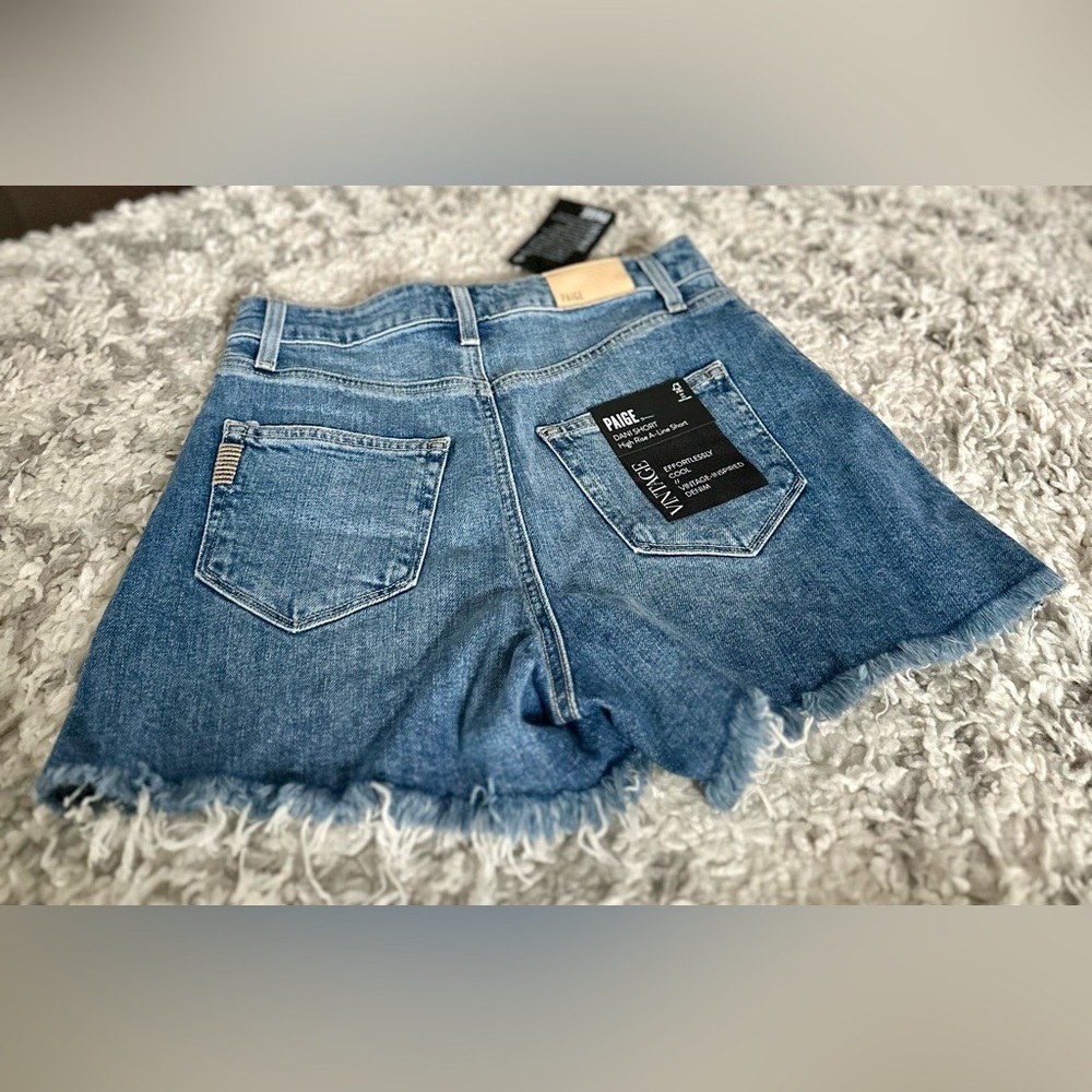 PAIGE Dani High Rise Denim Shorts NWT Leela Deconstructed Size 26 - Picture 15 of 15